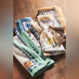 RARE Anthropologie Turkuaz Kitchen Posy Napkins - Set of 4 NWT